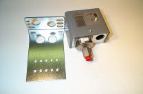 P70DA-63.jpg